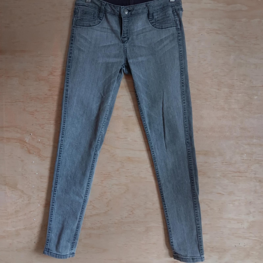 Bleulab Reversible Skinny Jeans Purple  and black light wash Size 28 womens